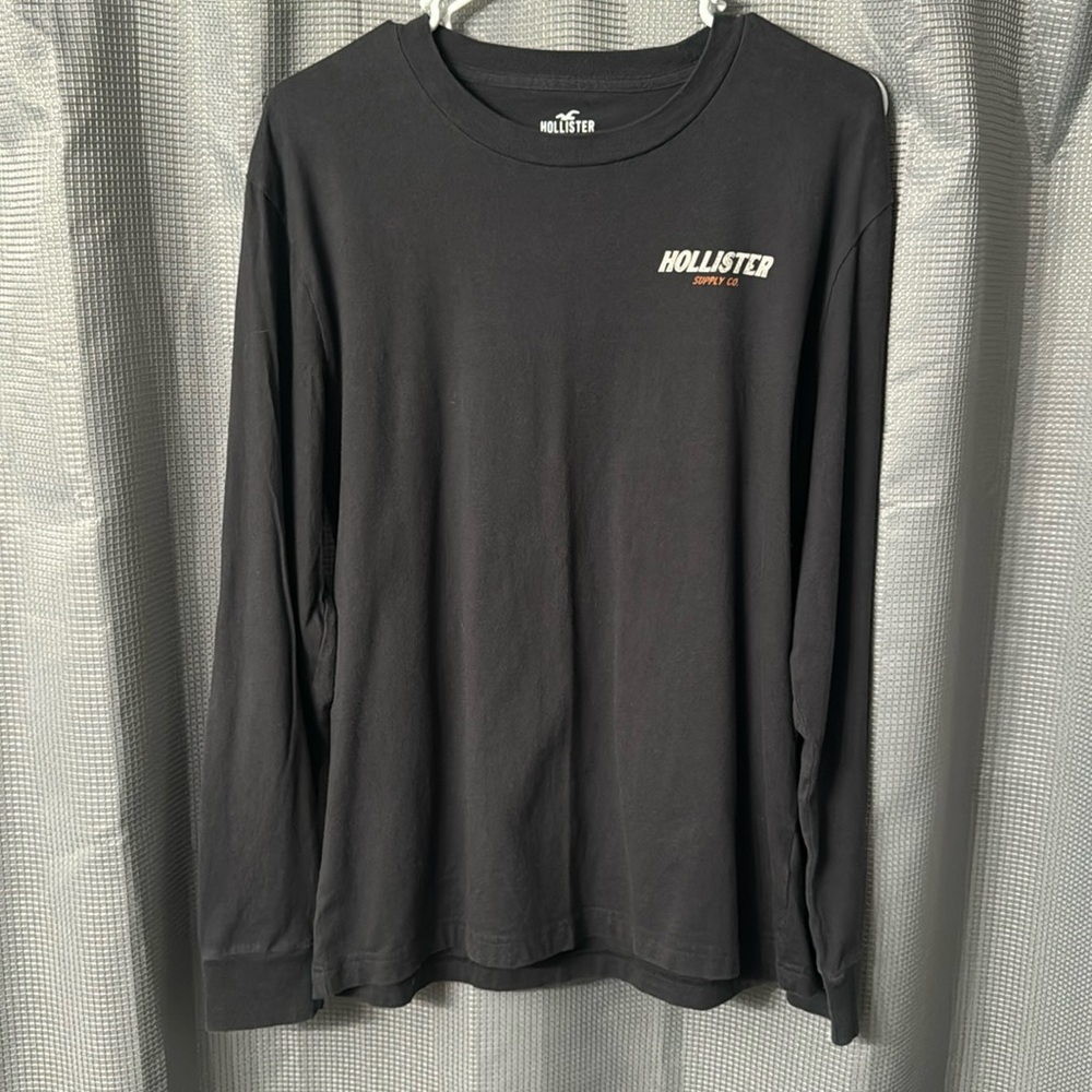 Hollister men’s black long sleeve, size small